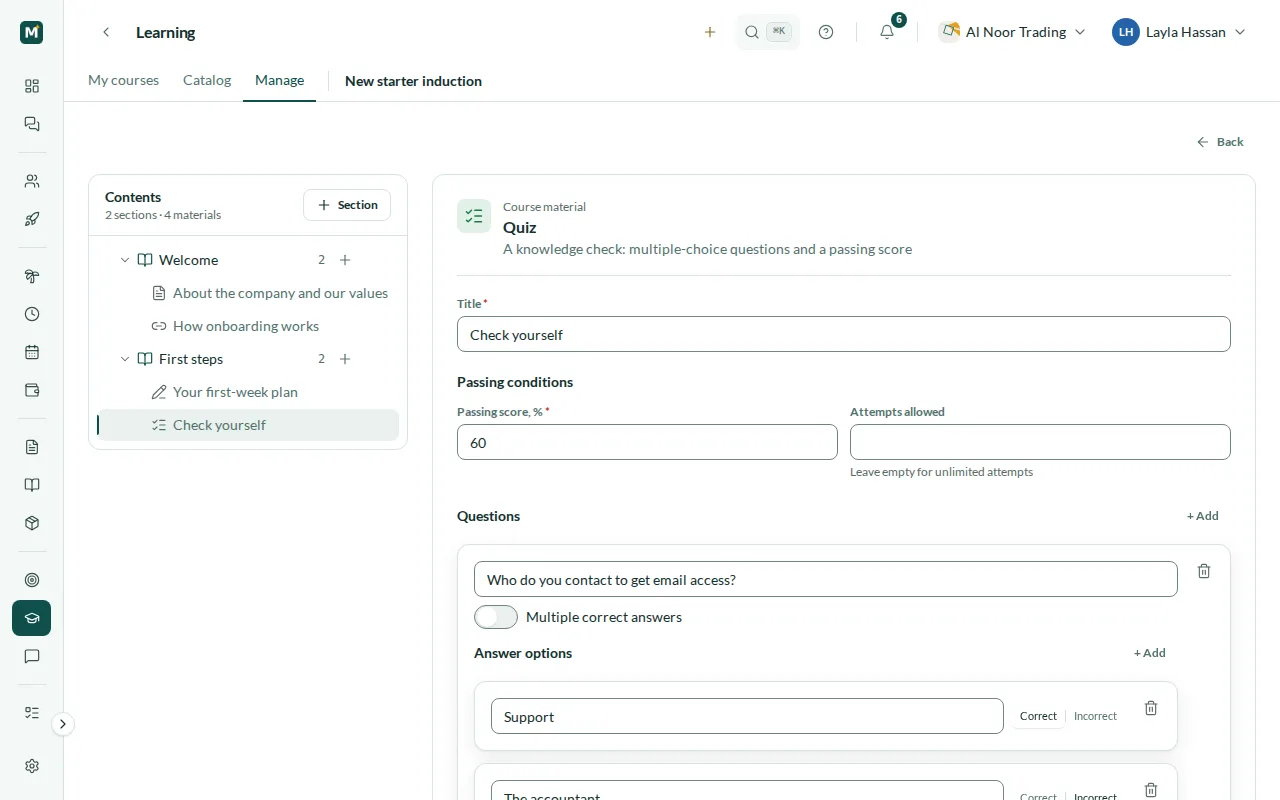 Quiz editor: passing score, attempt limit and answer options marked correct or incorrect